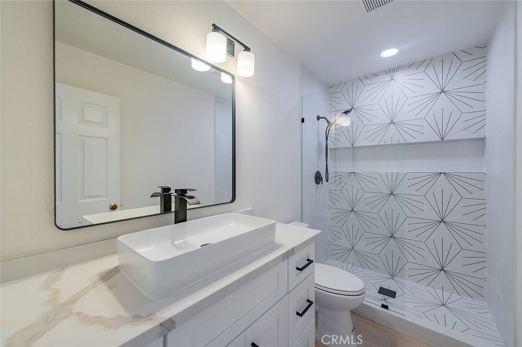 15 Harborcrest, Irvine