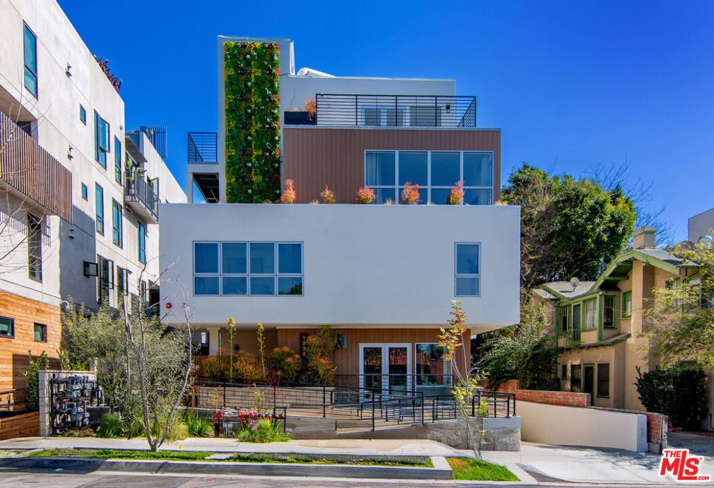 1236 N Fairfax Avenue # 4, West Hollywood
