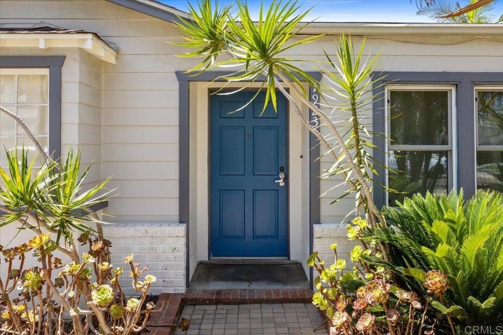 1923 S Tremont Street, Oceanside