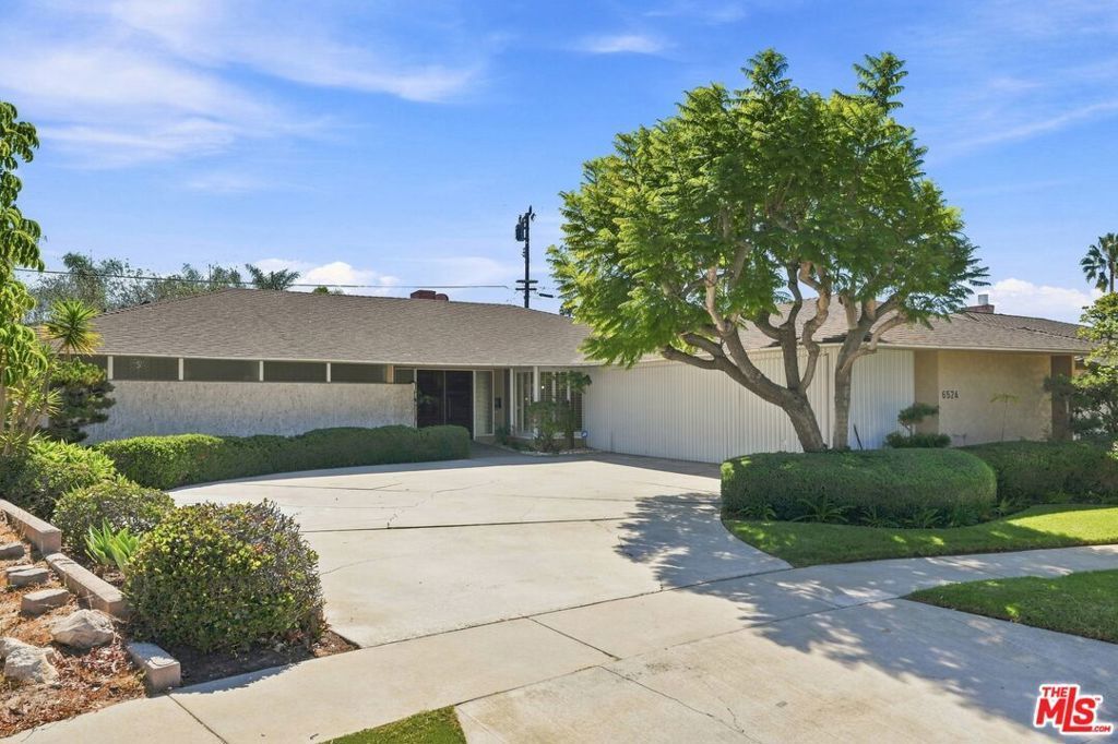 6524 S Holt Avenue, Los Angeles