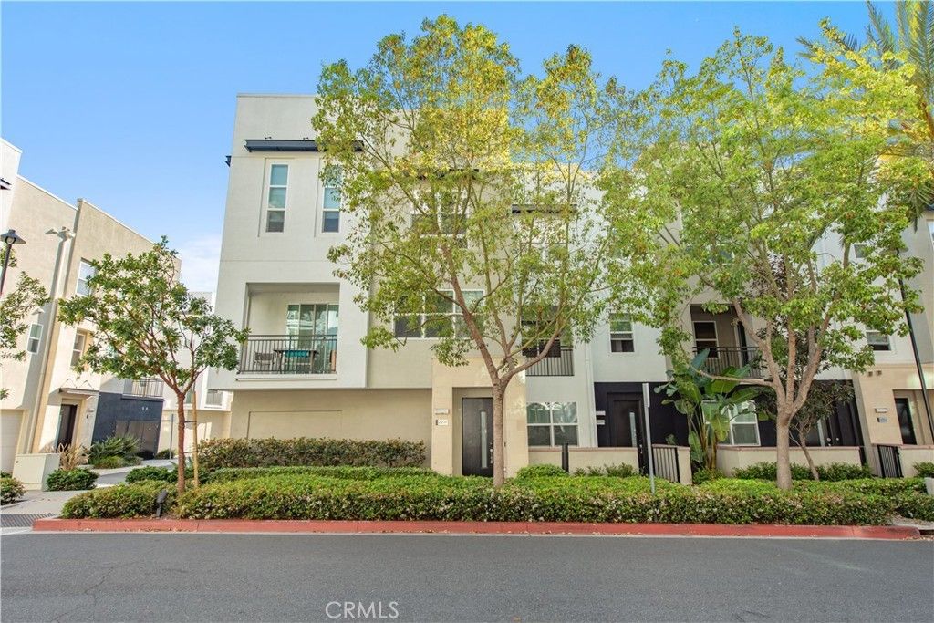 2208 Synergy, Irvine