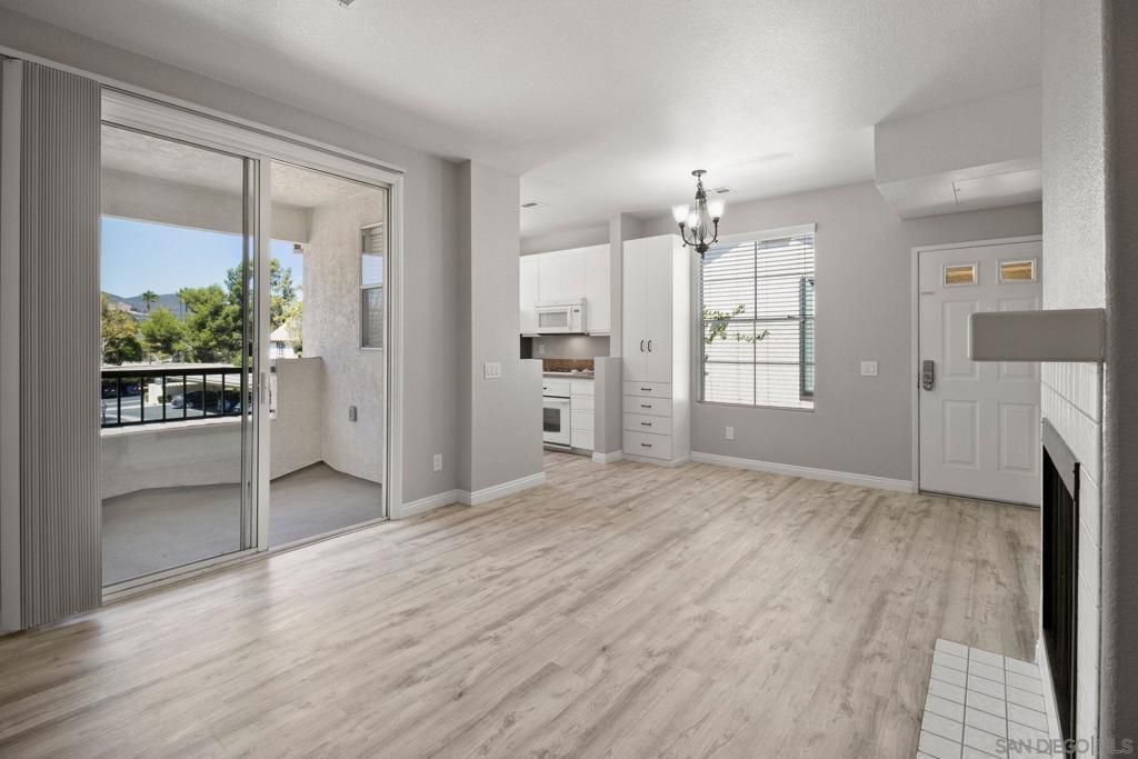 10850 Sabre Hill Dr # 236, San Diego