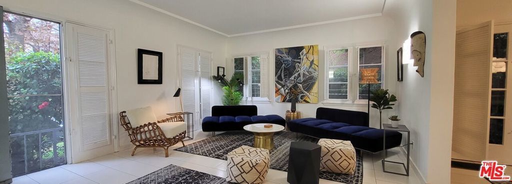 137 N Sycamore Avenue # 2, Los Angeles
