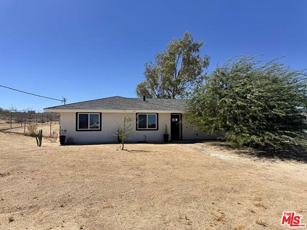 6836 Mount Shasta Avenue, Joshua Tree