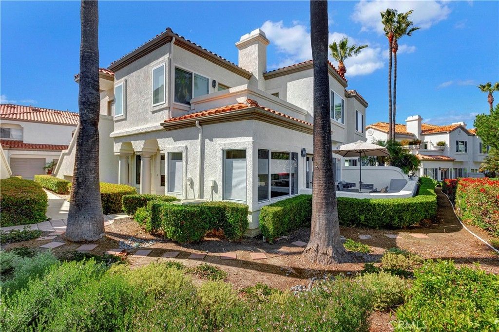 18 Tennis Villas, Dana Point