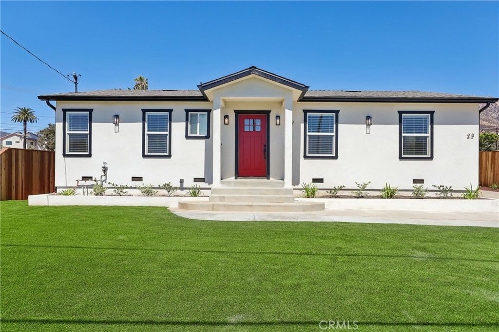 19 E Pine Street, Altadena