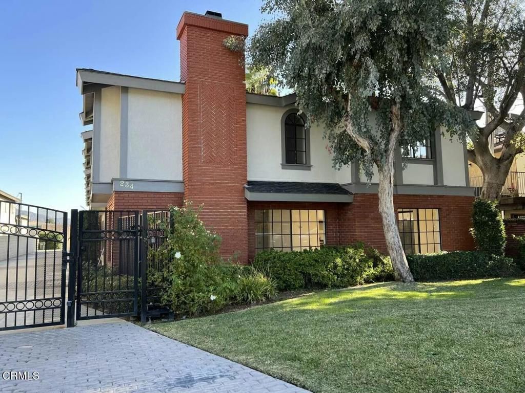 234 S 5th Avenue # E, Monrovia