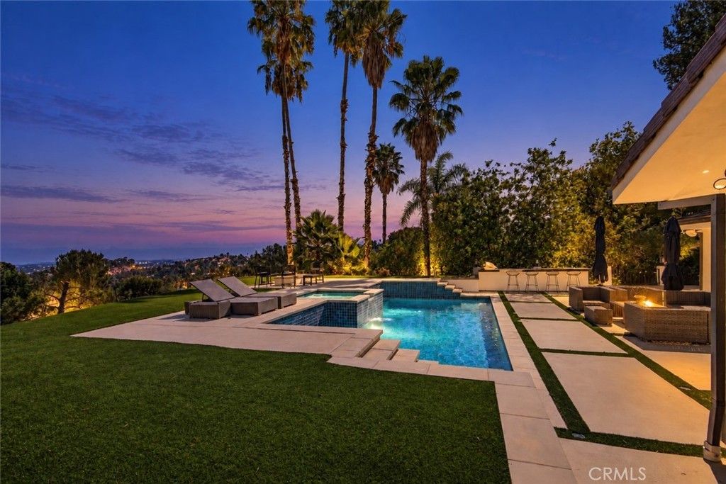 19541 Greenbriar Drive, Tarzana