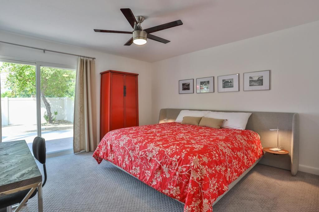 1421 Sunflower Circle N, Palm Springs