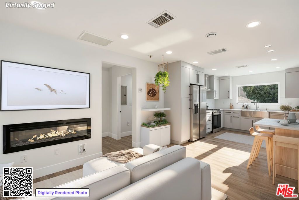 11613 Burbank Boulevard, Los Angeles