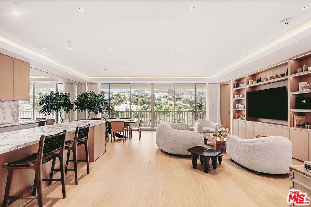 9255 Doheny Road # 1803, West Hollywood