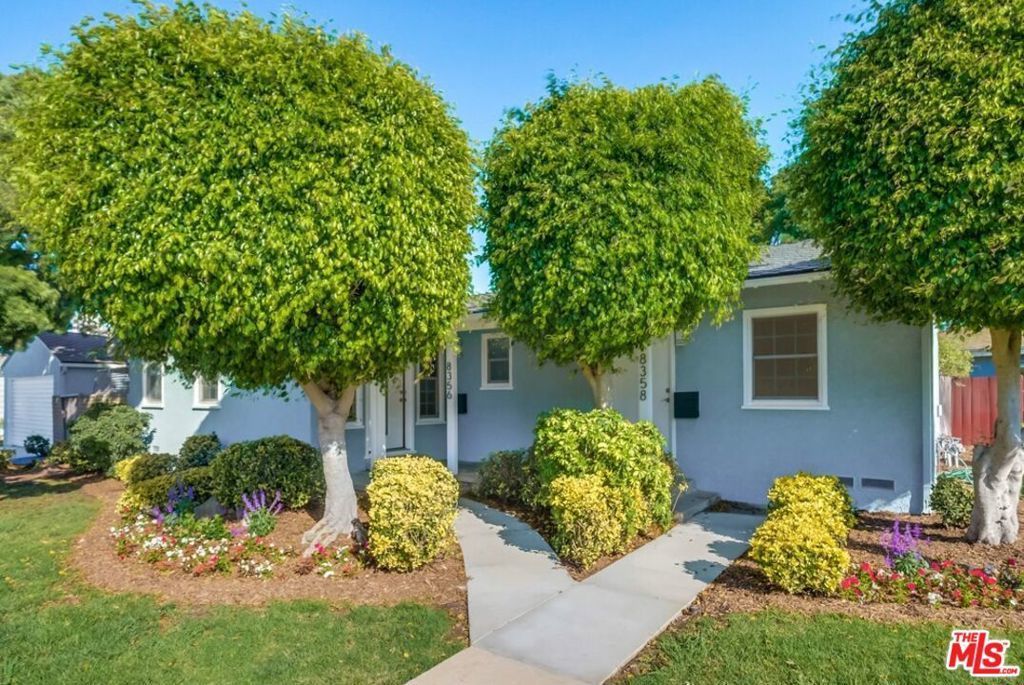 8358 Kittyhawk Avenue, Los Angeles