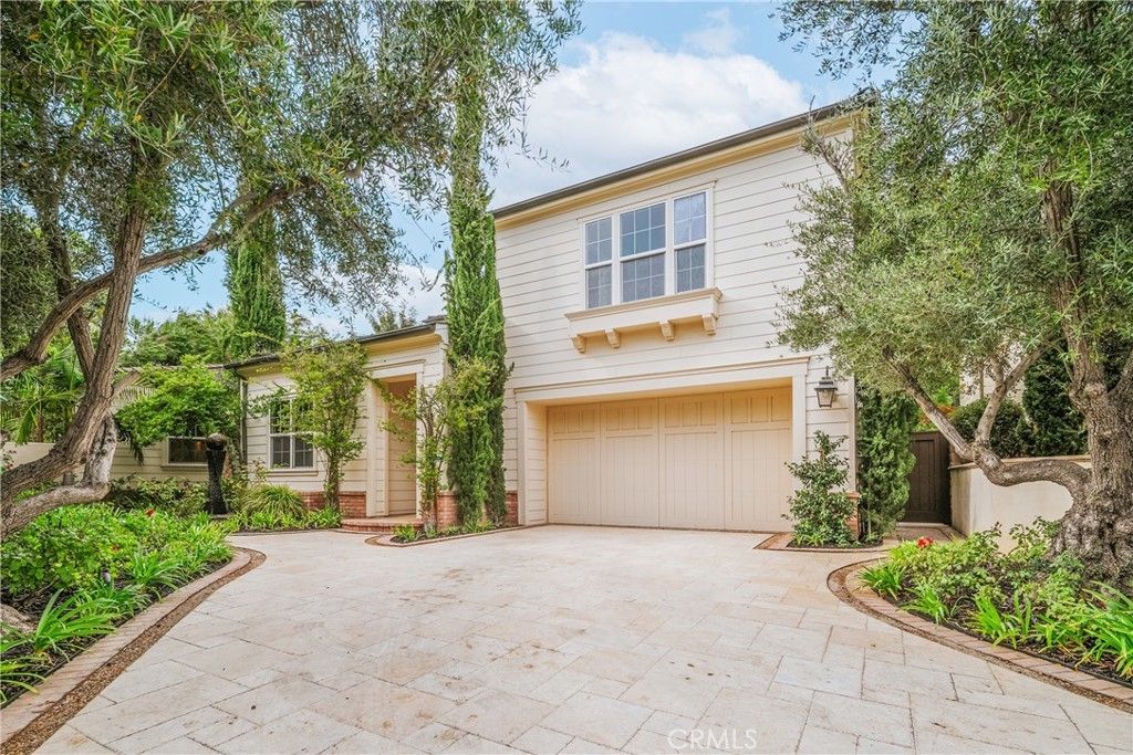 51 Cunningham, Irvine