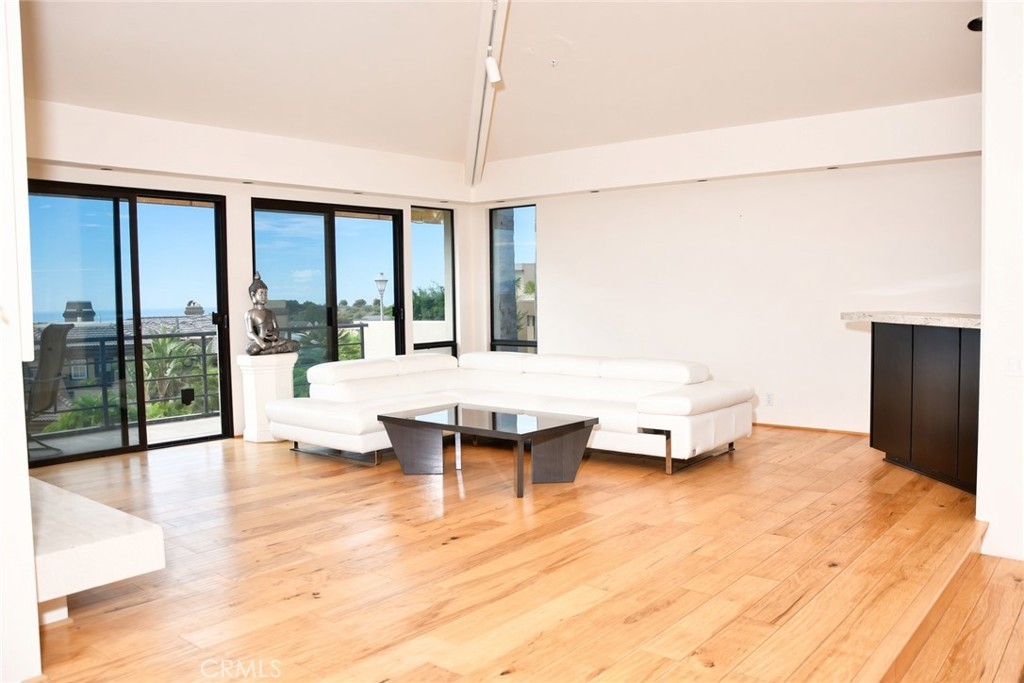 Photo of Listing #NP26196588