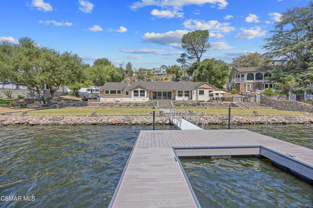 800 Lake Sherwood Drive, Lake Sherwood