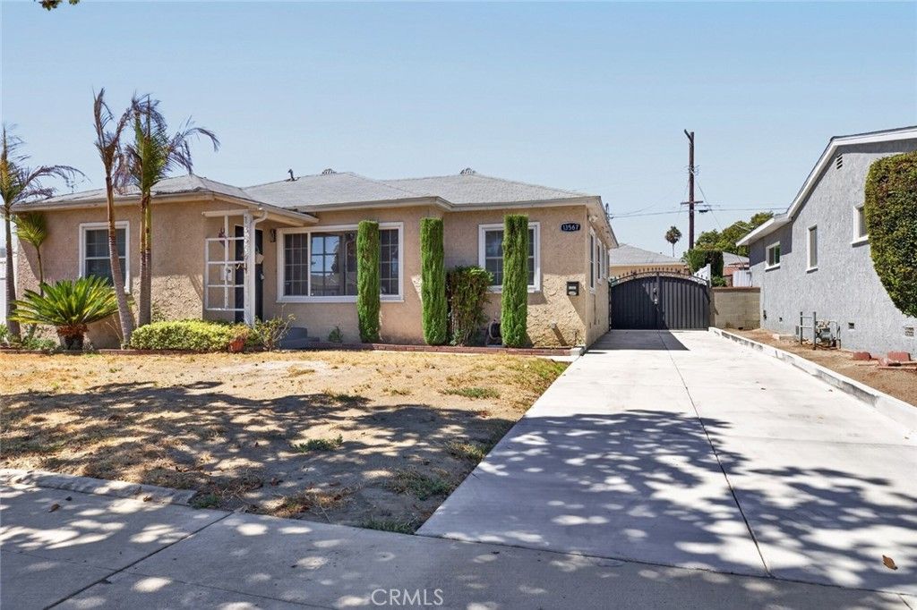 13567 Montague Street, Arleta
