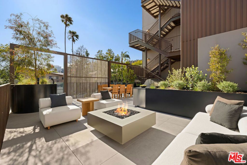1264 N Harper Avenue # 101, West Hollywood
