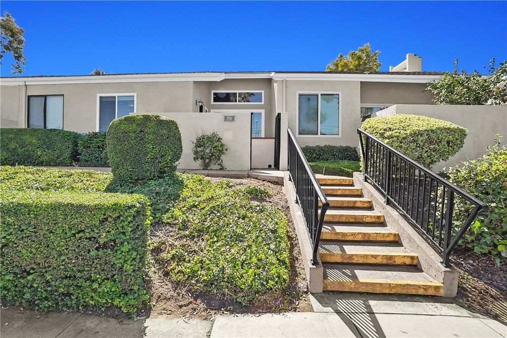 2956 Haddonfield, Fullerton
