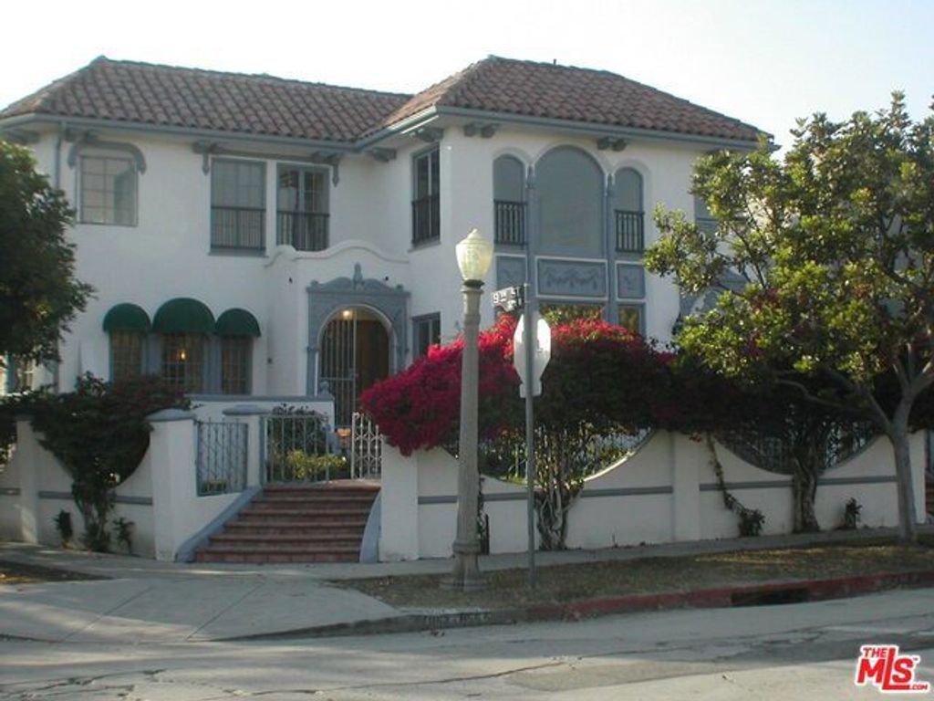 857 S Sycamore Avenue, Los Angeles