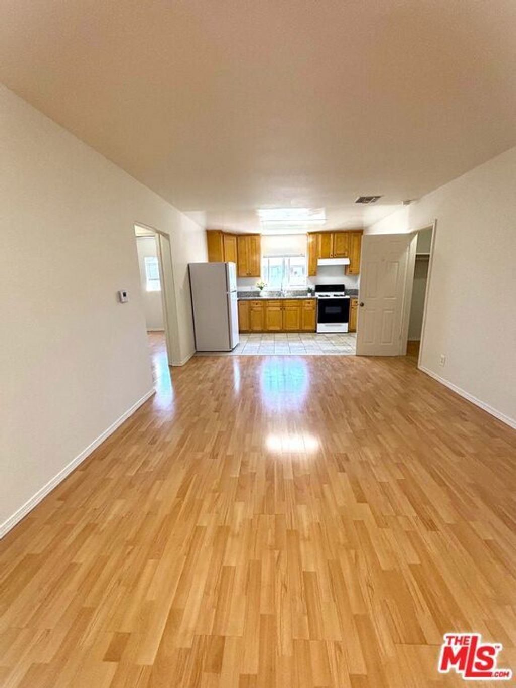 4343 W 4th Street # 2-e, Los Angeles
