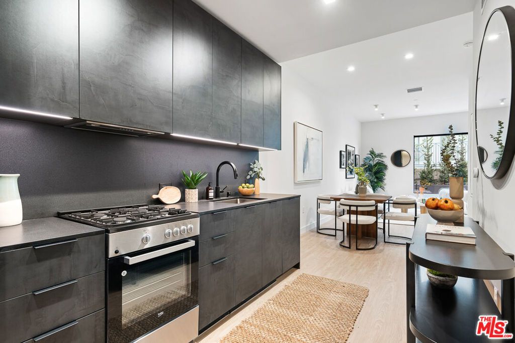 3667 Keystone Avenue # 232, Los Angeles