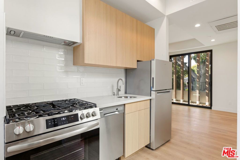 2847 Marsh Street # D, Los Angeles