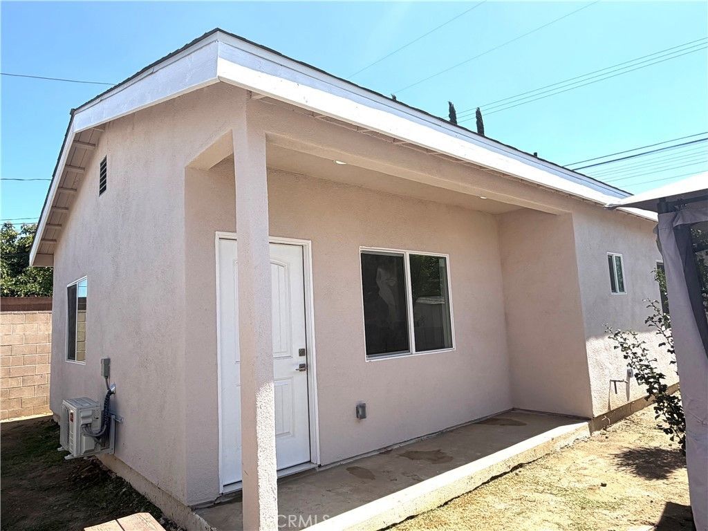 1544 N Hacienda, La Puente