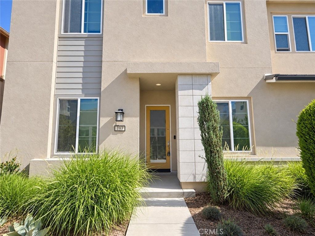 193 Frame, Irvine