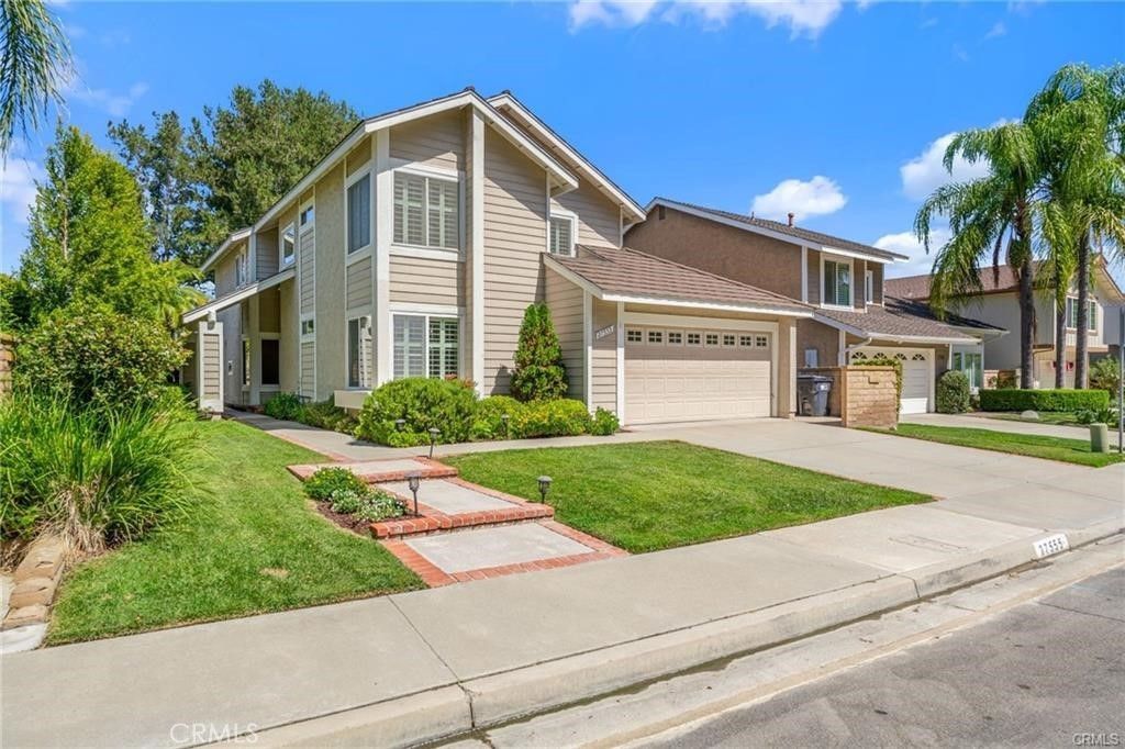 27555 Chantada, Mission Viejo