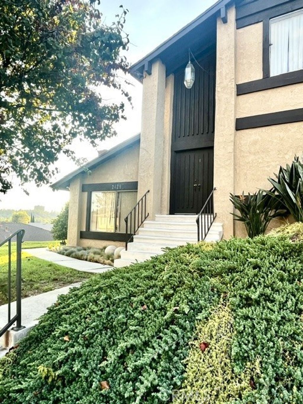 2429 S Ridgewood # 4, West Covina