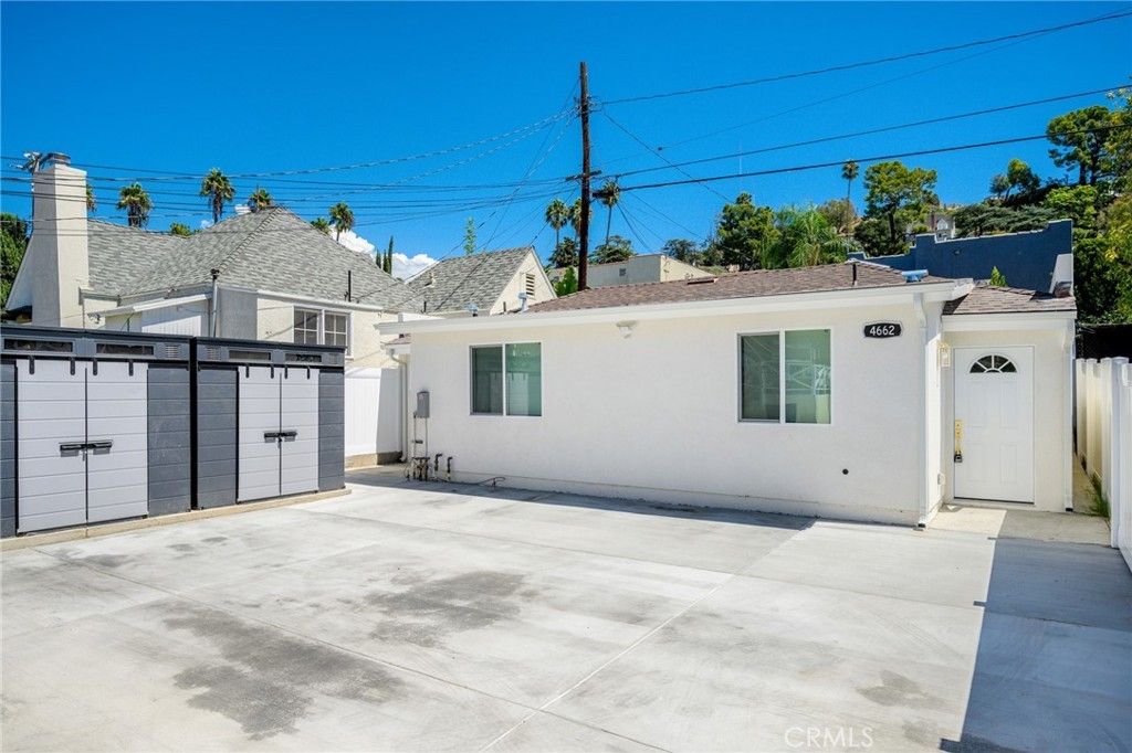 4662 S Verdugo Road, Los Angeles