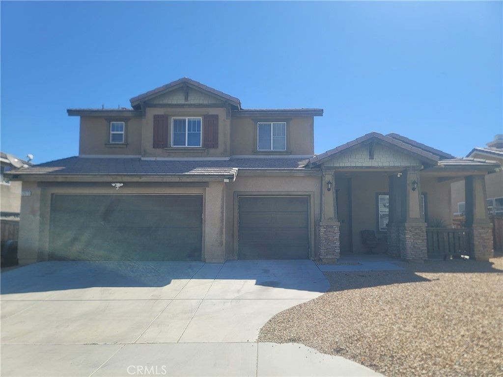 13973 Camino Lindo Street, Victorville