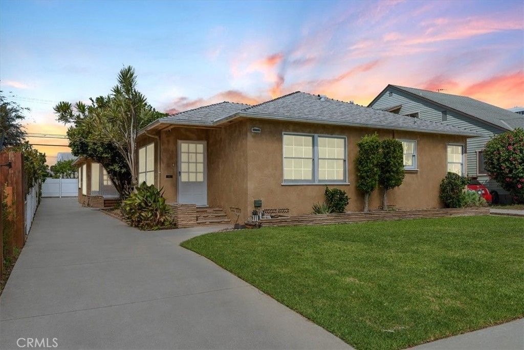 3633 Lime, Long Beach