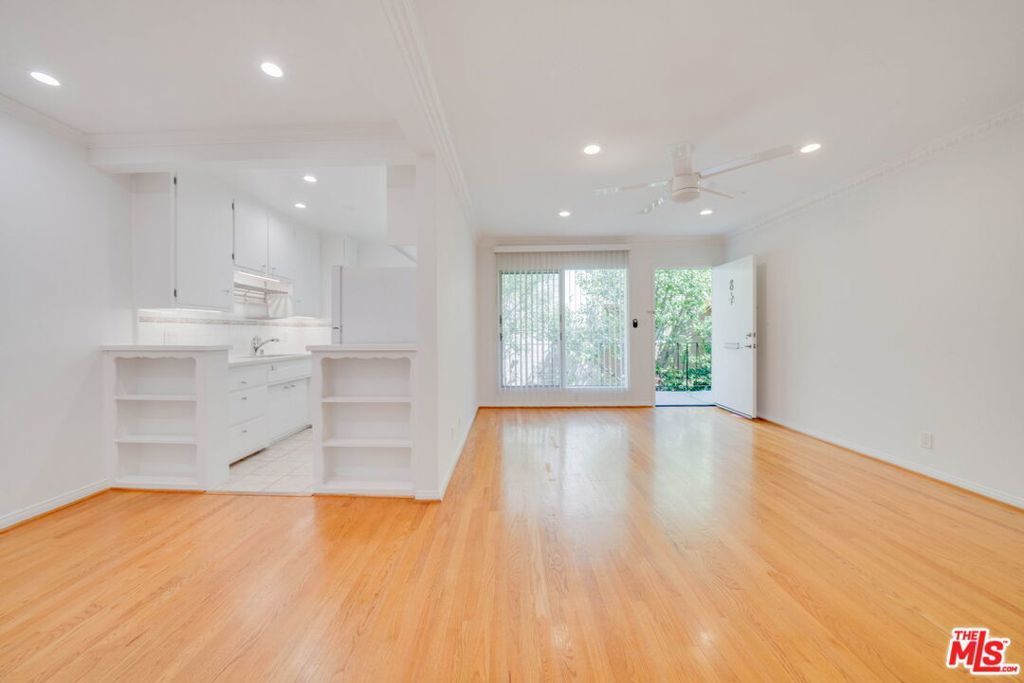 1037 11th Street # 8, Santa Monica