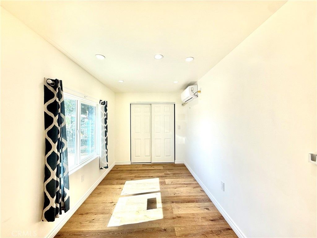 9159 2 Palmetto, Fontana