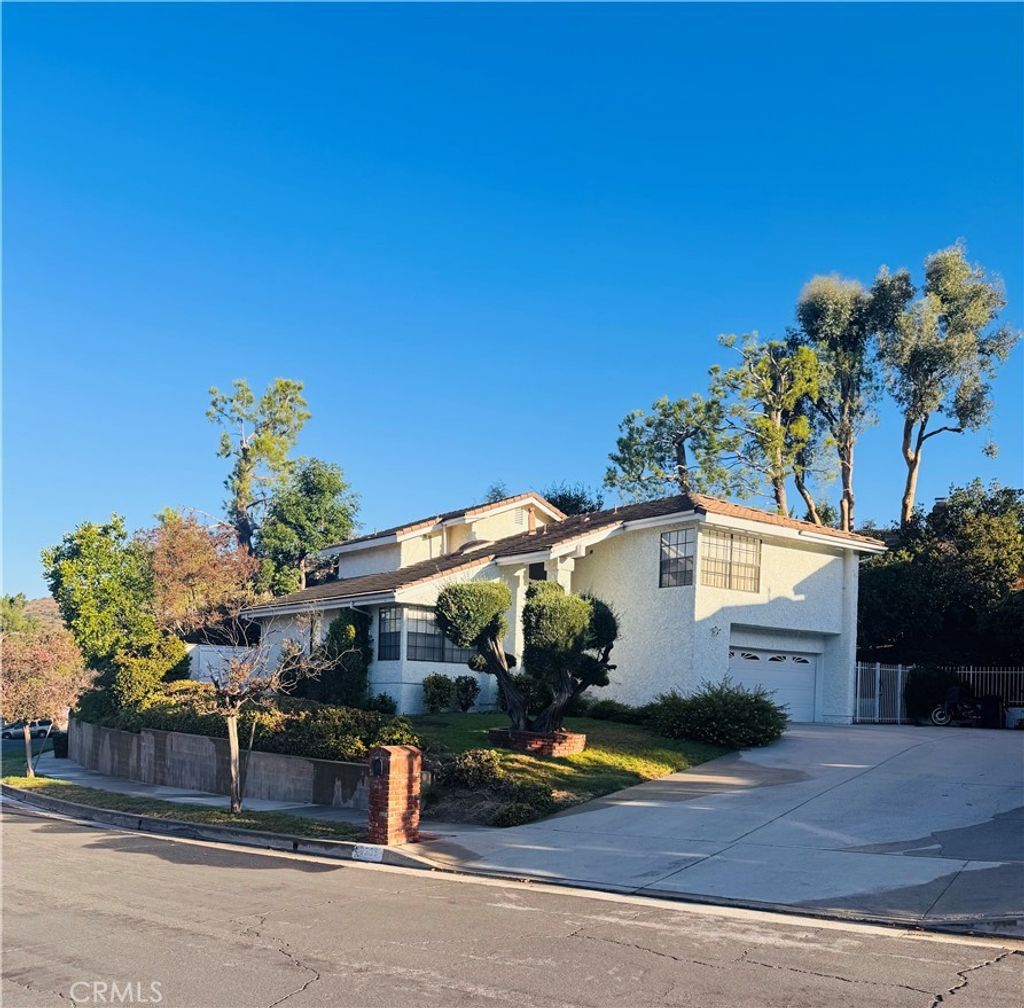 19235 Dunure Place, Porter Ranch