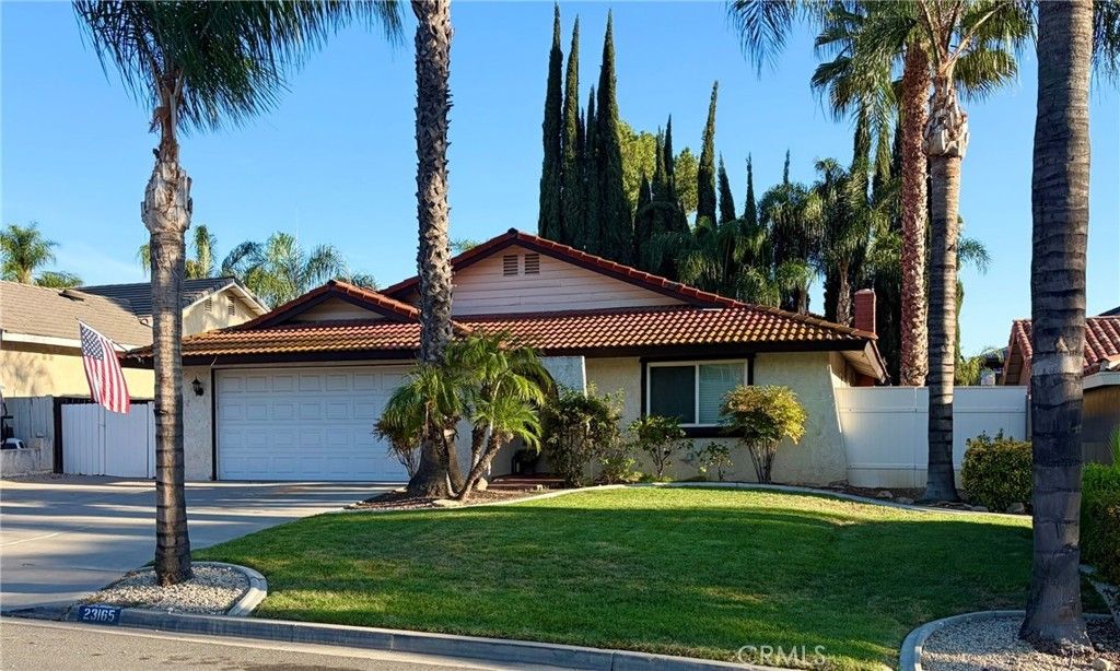 23165 Canyon Lake Drive N, Canyon Lake