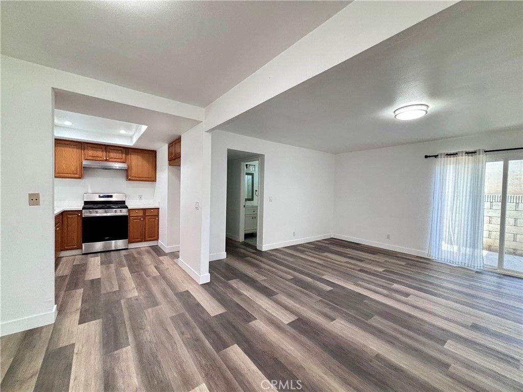 840 Anaheim # # B, Anaheim