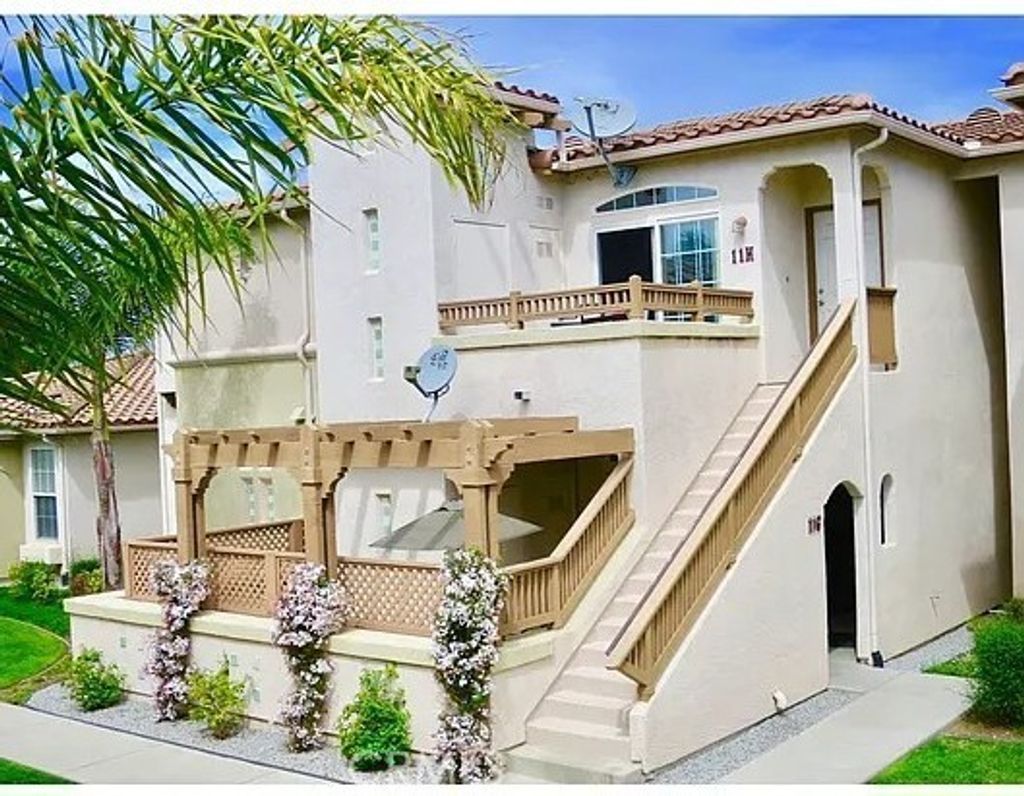 310 E Mccoy Lane # 11g, Santa Maria