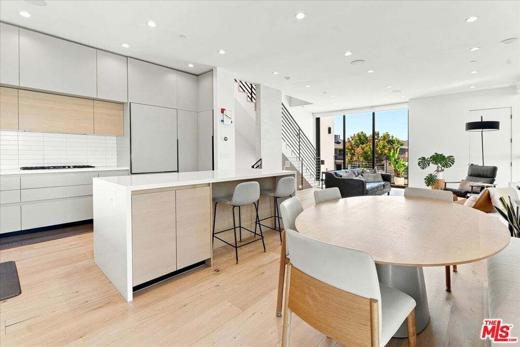 6077 1/2 Horner Street, Los Angeles