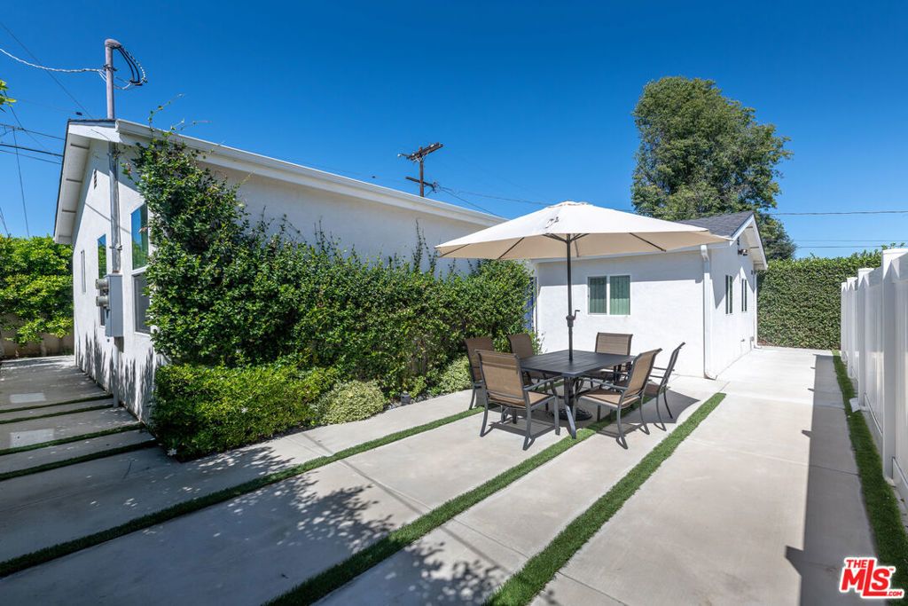 5329 Willis Avenue, Sherman Oaks