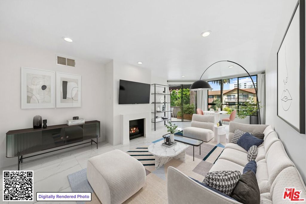 1745 Camino Palmero Street # 439, Los Angeles