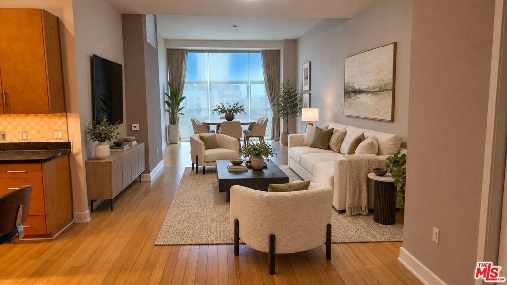 3223 W 6th Street # 706, Los Angeles