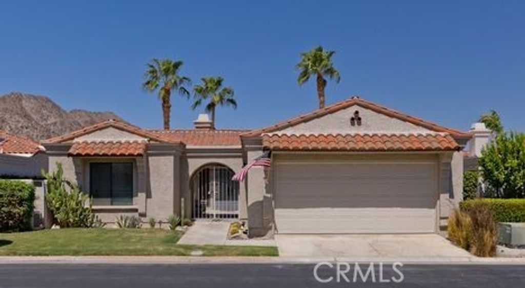 48139 Calle Seranas, La Quinta