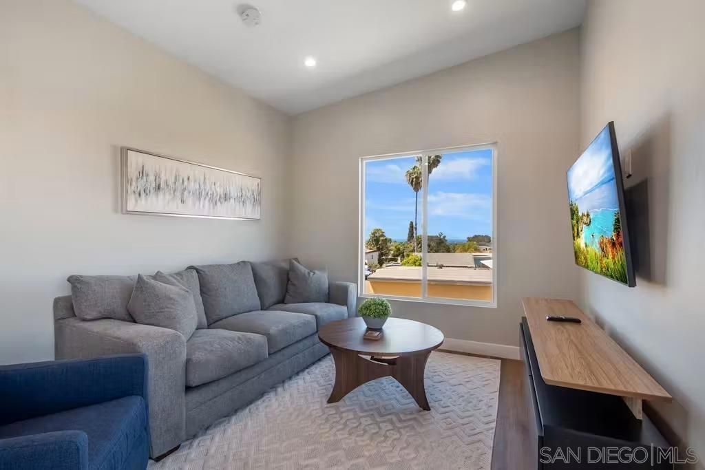 4727 Iroquois Ave, San Diego