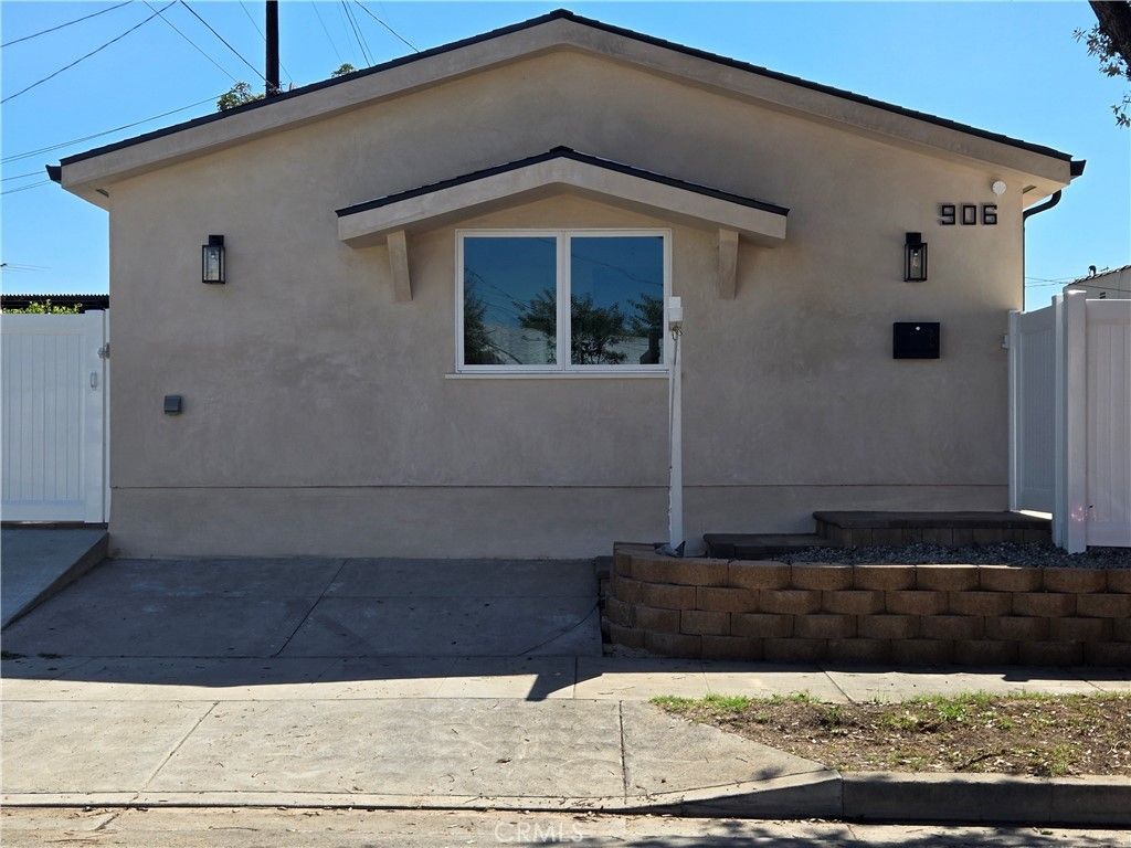 906 Estelle Avenue, Glendale