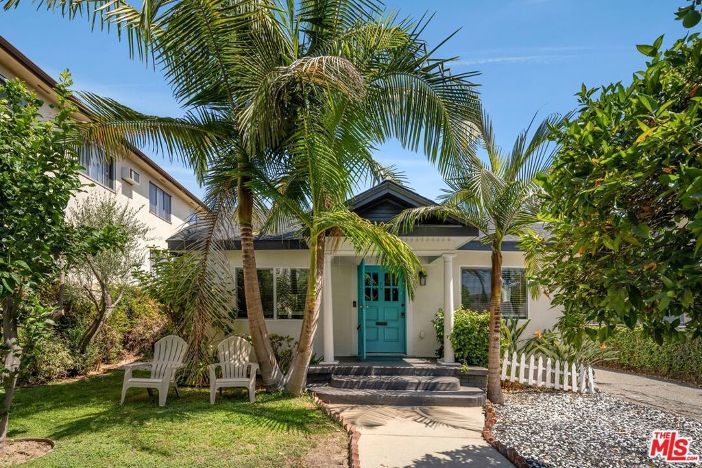 1154 N Ogden Drive, West Hollywood