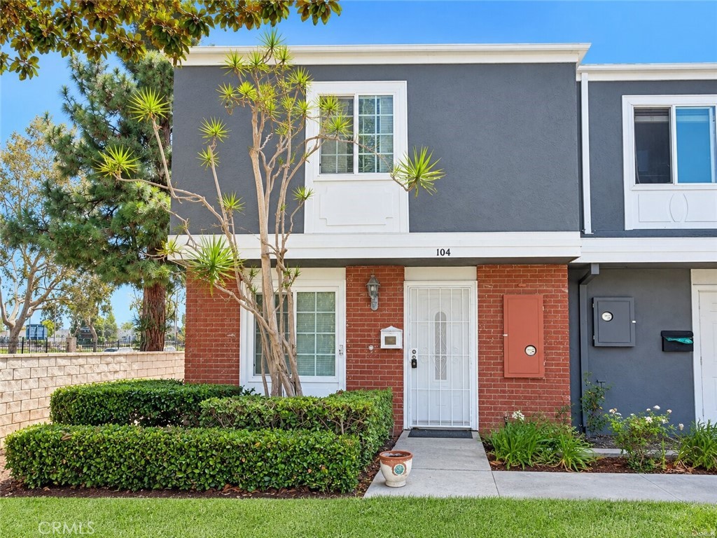Photo of Listing #OC26199759
