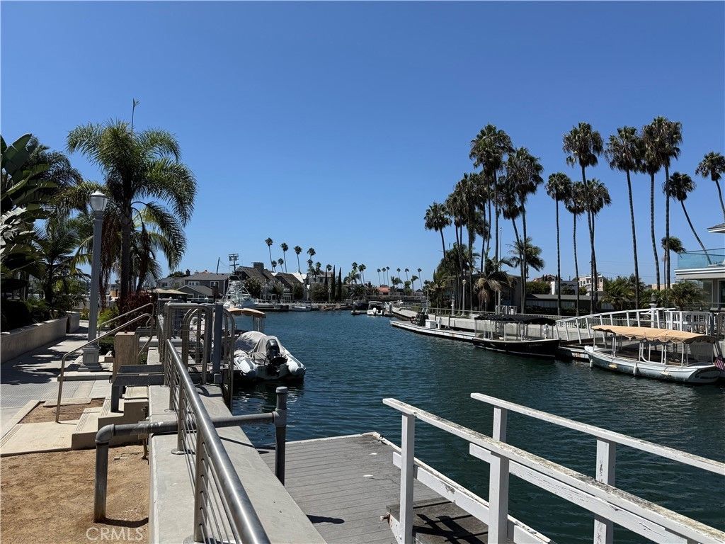 219 Rivo Alto Canal, Long Beach