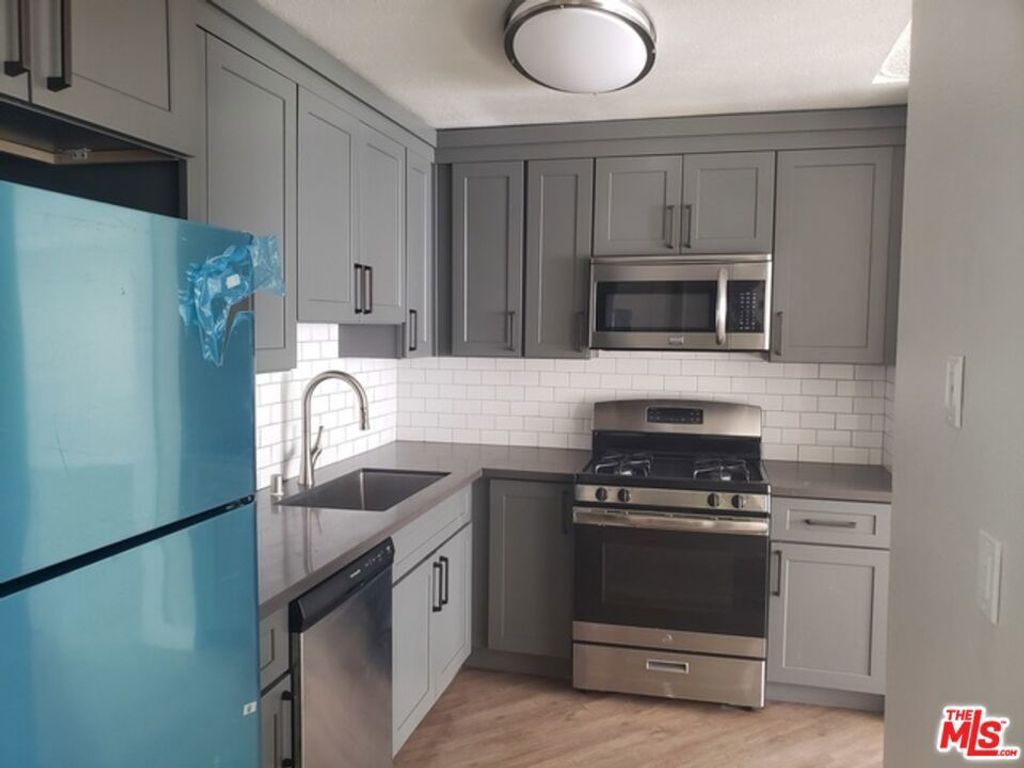 310 S Kenmore Avenue # 107, Los Angeles